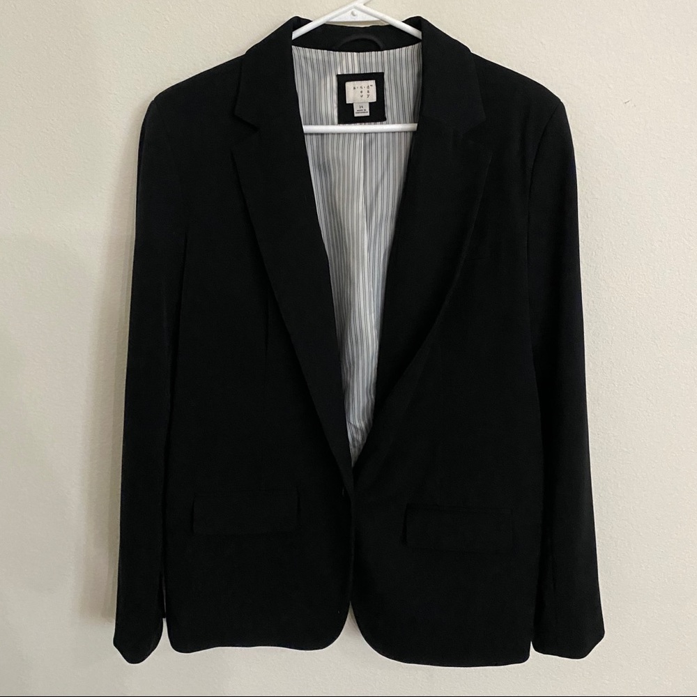 A New Day Women’s Black Blazer